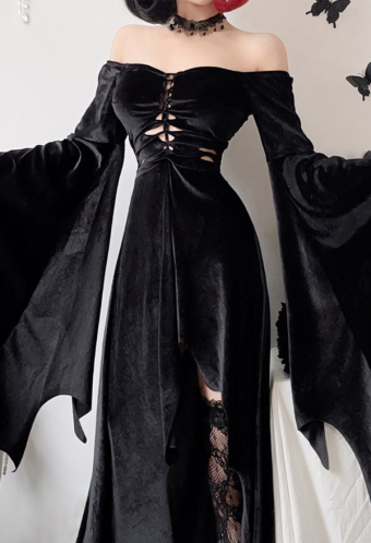 Gothic Witch Style Black Dress Halloween Bat Wing Sleeve Off-Shoulder Long Gown